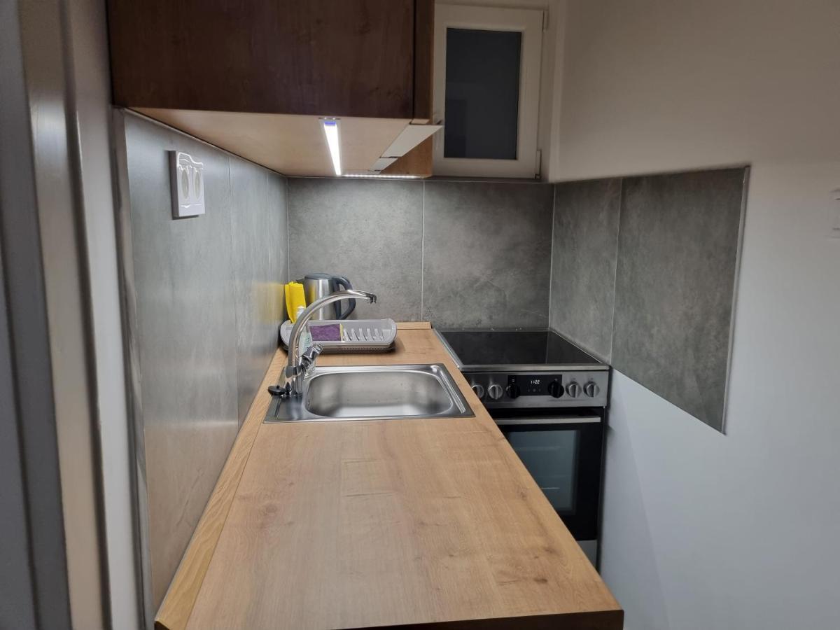 Downtown Studio Apartman 페치 외부 사진