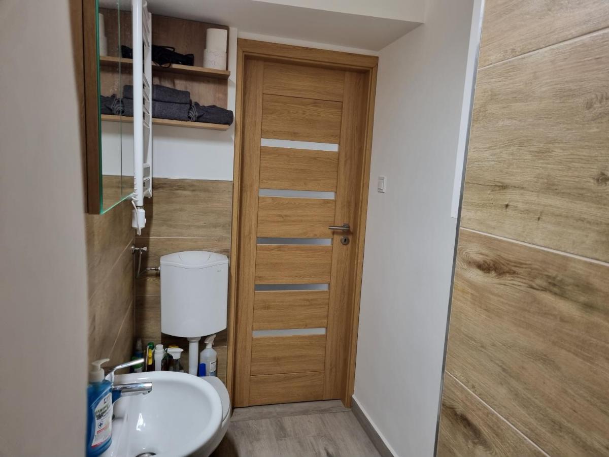 Downtown Studio Apartman 페치 외부 사진